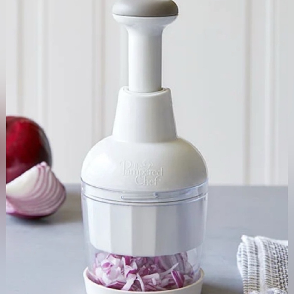 Pampered Chef Food Chopper EUC